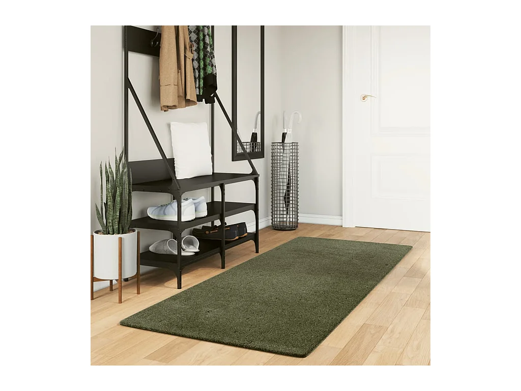 Tappeto HUARTE morbido e lavabile a pelo corto verde foresta 80x200cm