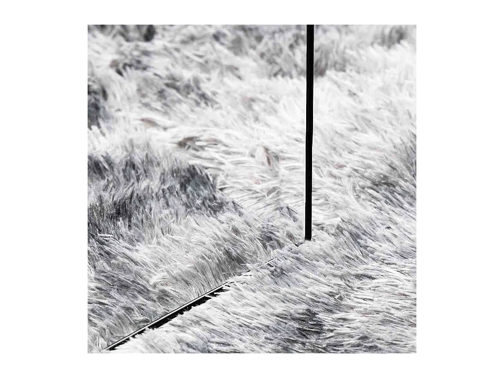 Tapis Shaggy à poils longs NAVARRA gris argenté 240x240 cm