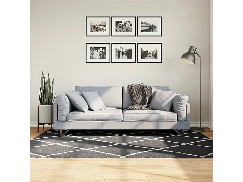 Modern zwart en crème shaggy vloerkleed 140x200 cm