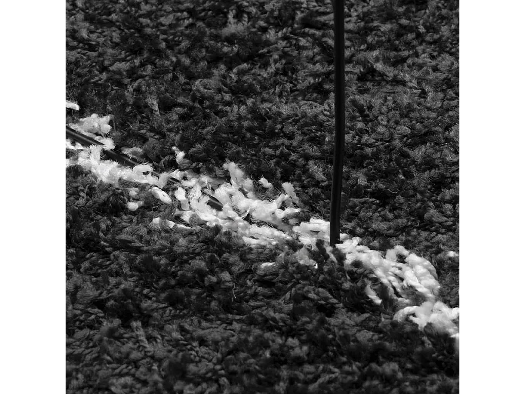 Alfombra moderna de pelo largo en color negro y crema de 200 x 280 cm