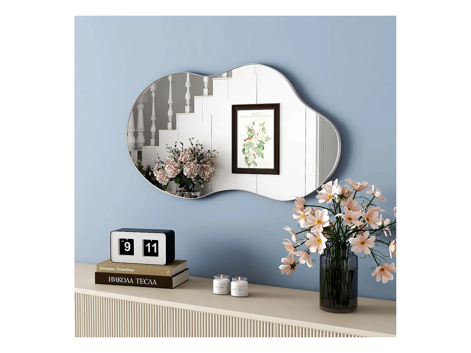 Miroir mural asymétrique, cadre en métal, design moderne, argent, verre et métal (82x2x48.5 cm)