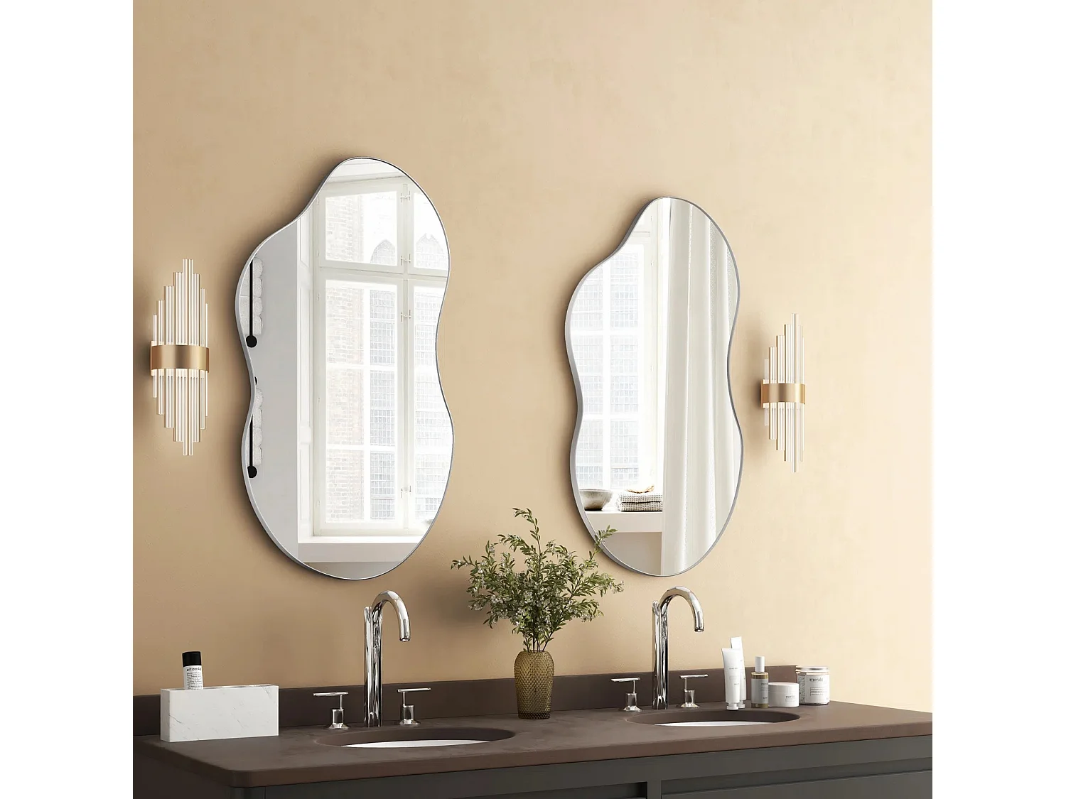 Miroir mural asymétrique, cadre en métal, design moderne, verre et MDF, argenté (110x2x54.5 cm)