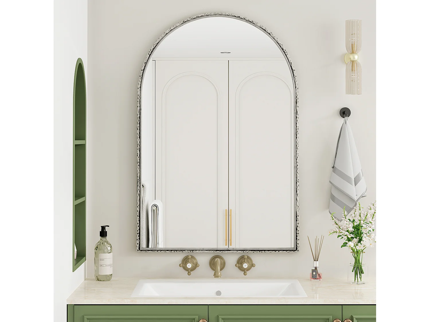 Miroir Arqué, Miroir de Mur avec Cadre en Fer, Verre, Argenté (65x2.5x91 cm)