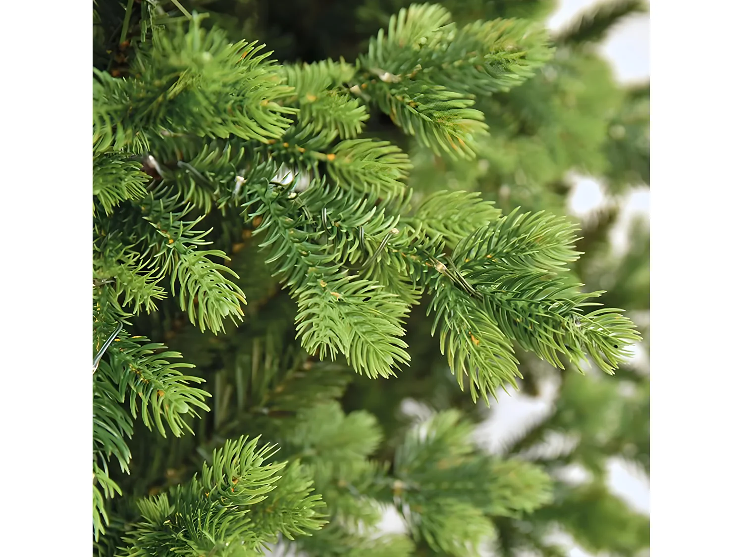 Choinka świąteczna Aurora z wbudowanymi mikro diodami LED, 80% PE, efekt prawdziwego dotyku, 210 cm