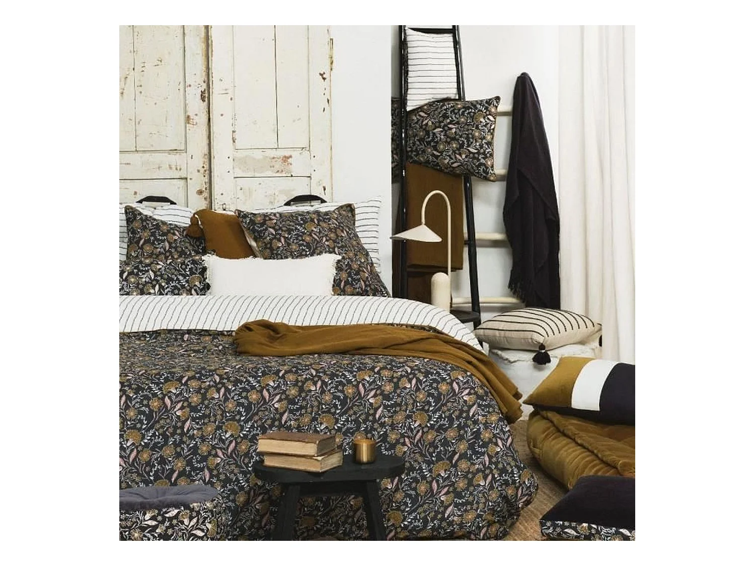 Parure de lit 220 x 240 + 2 taies d oreiller 63 x 63