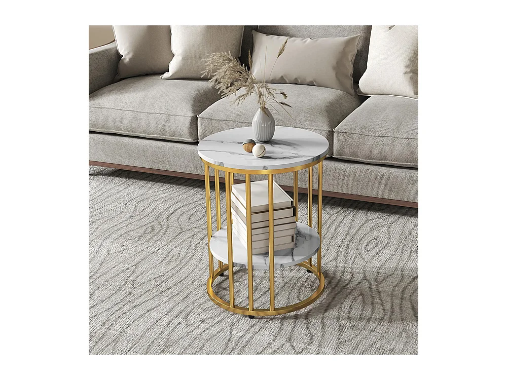 Ensemble de deux tables basses rondes, design marbré, avec étagères ouvertes et structure en acier doré.