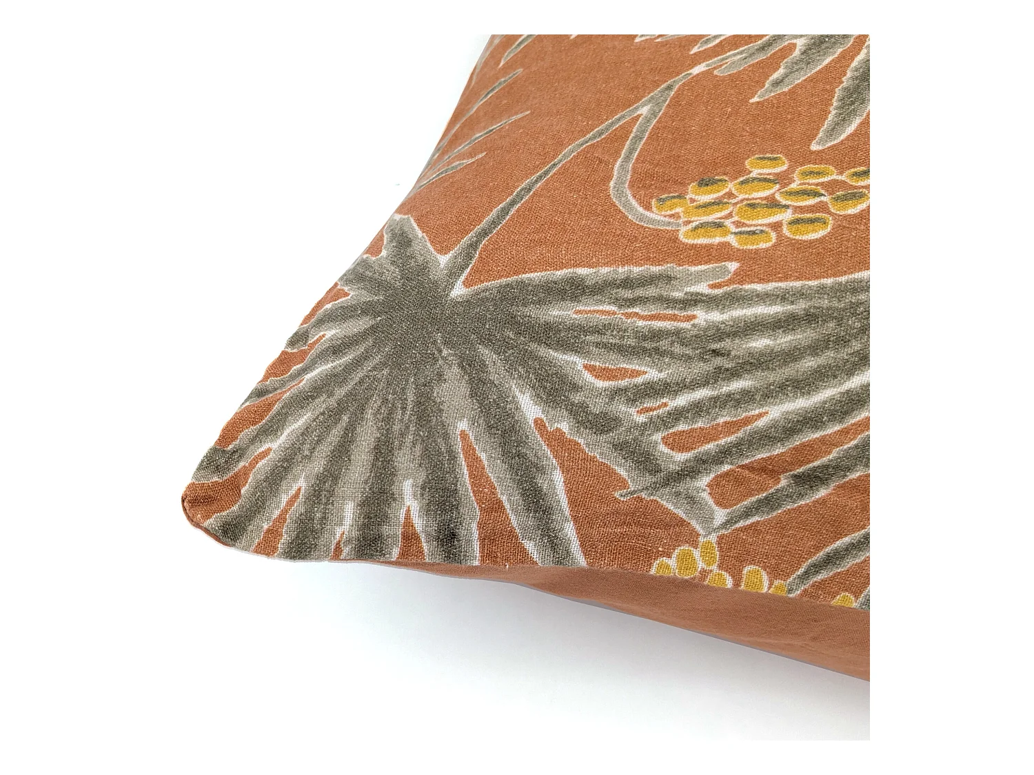 Housse de coussin 45x45 cm lin lavé motif végétal PALAWAN Terracotta