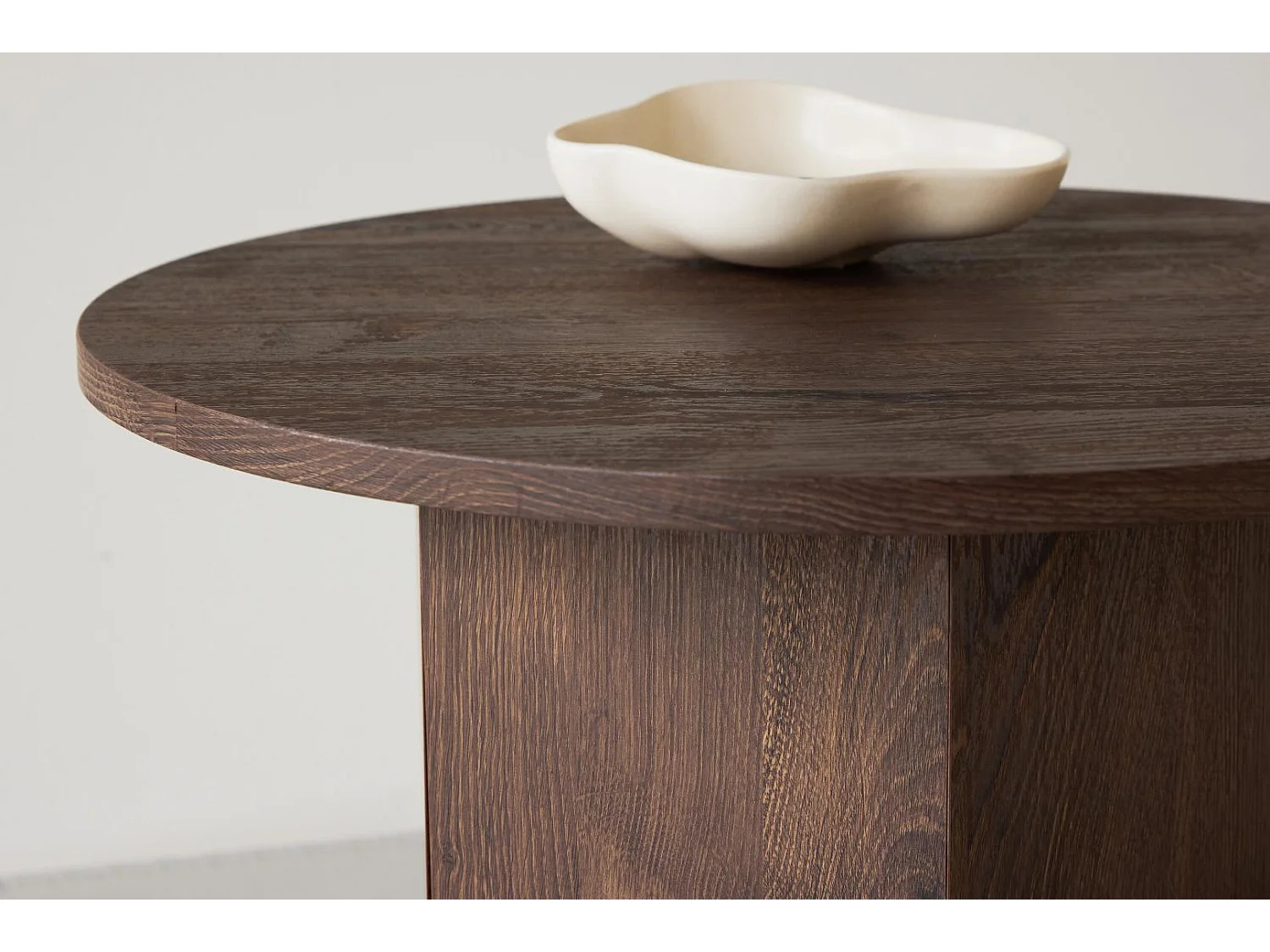 Tekla - Table basse ronde en bois ø60cm - Bois foncé