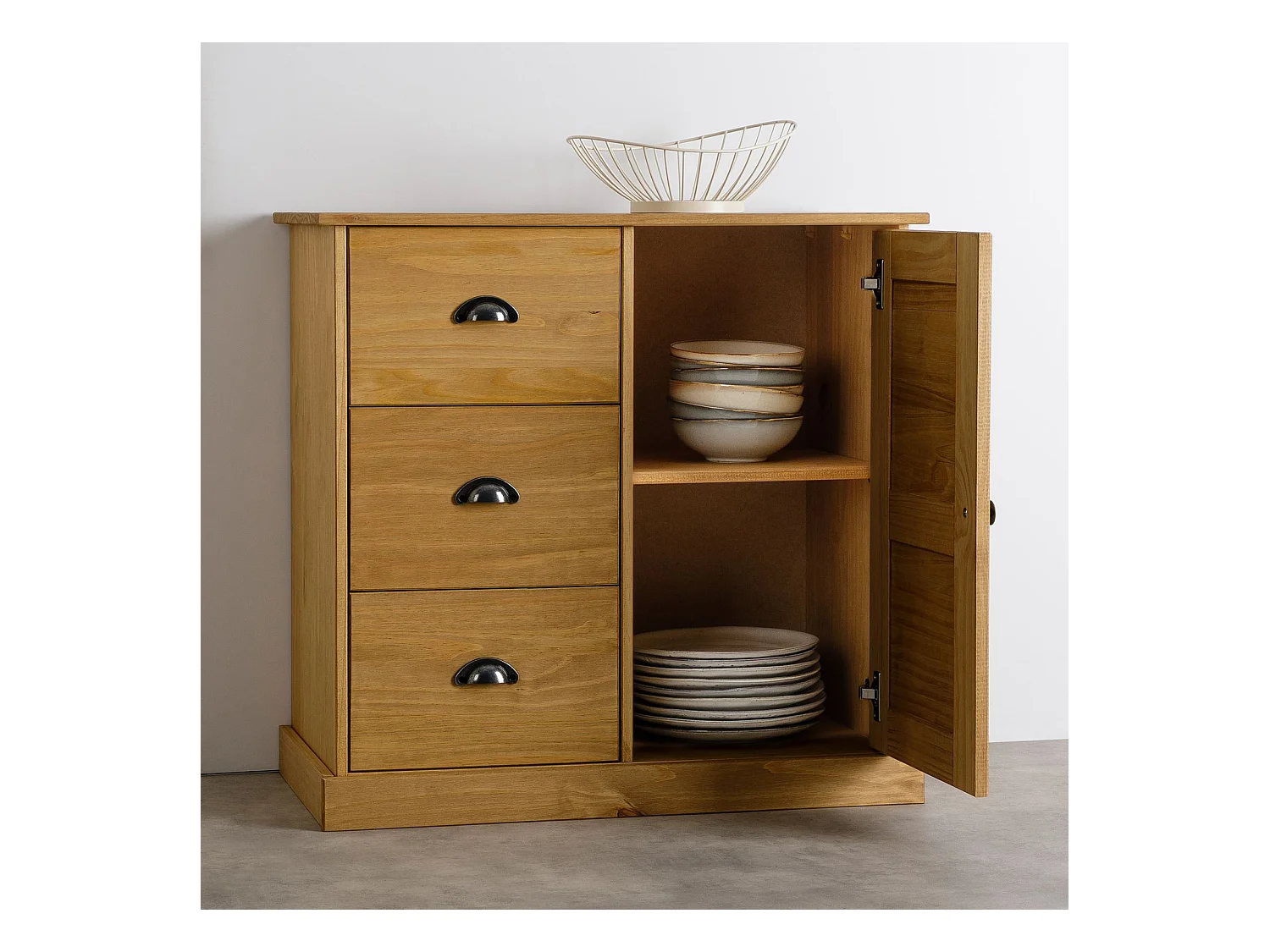 Buffet VENETA L 78 cm en bois massif coloris naturel avec 3 tiroirs et 1 porte, design élégant et intemporel