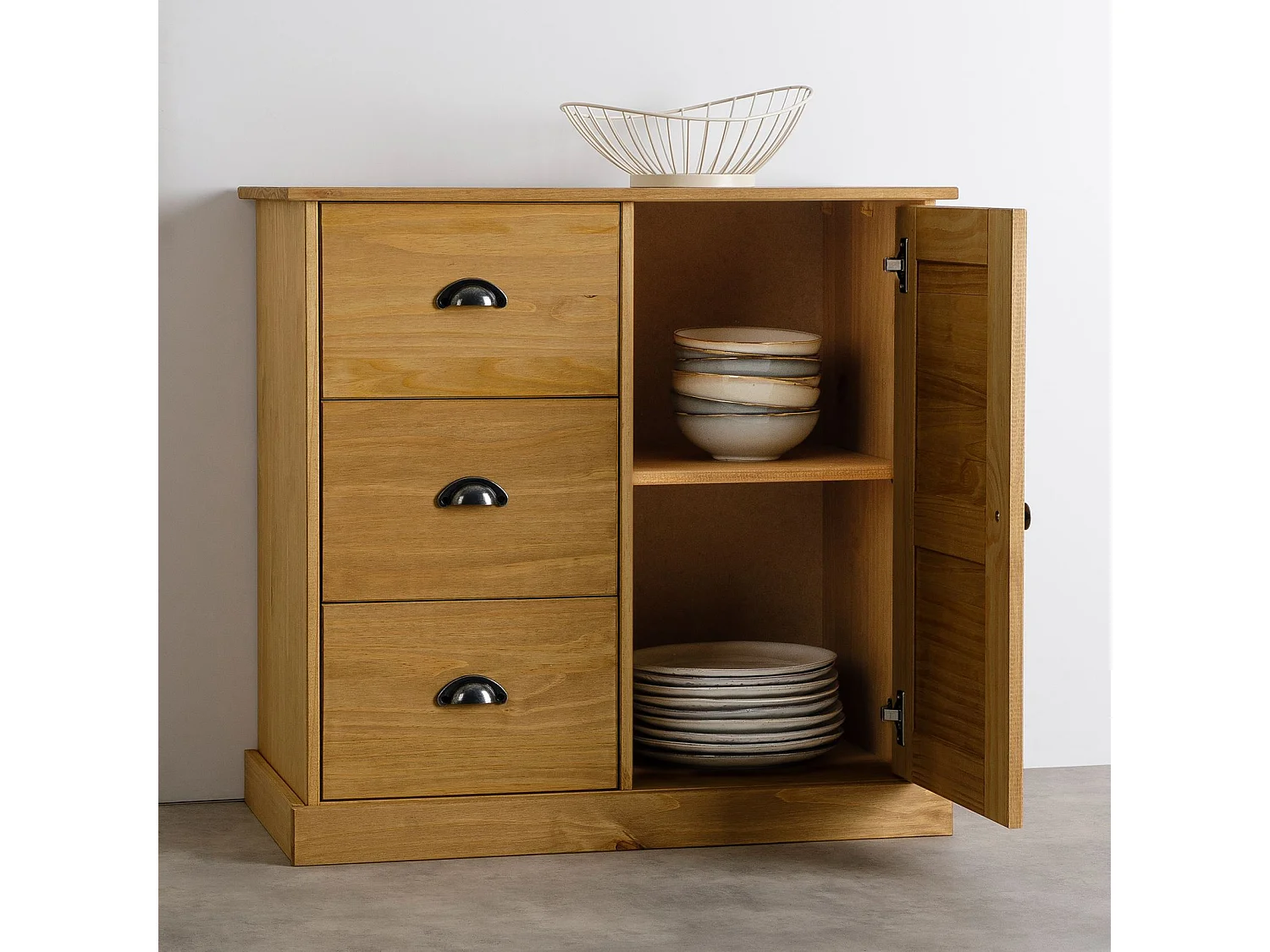Buffet VENETA L 78 cm en bois massif coloris naturel avec 3 tiroirs et 1 porte, design élégant et intemporel