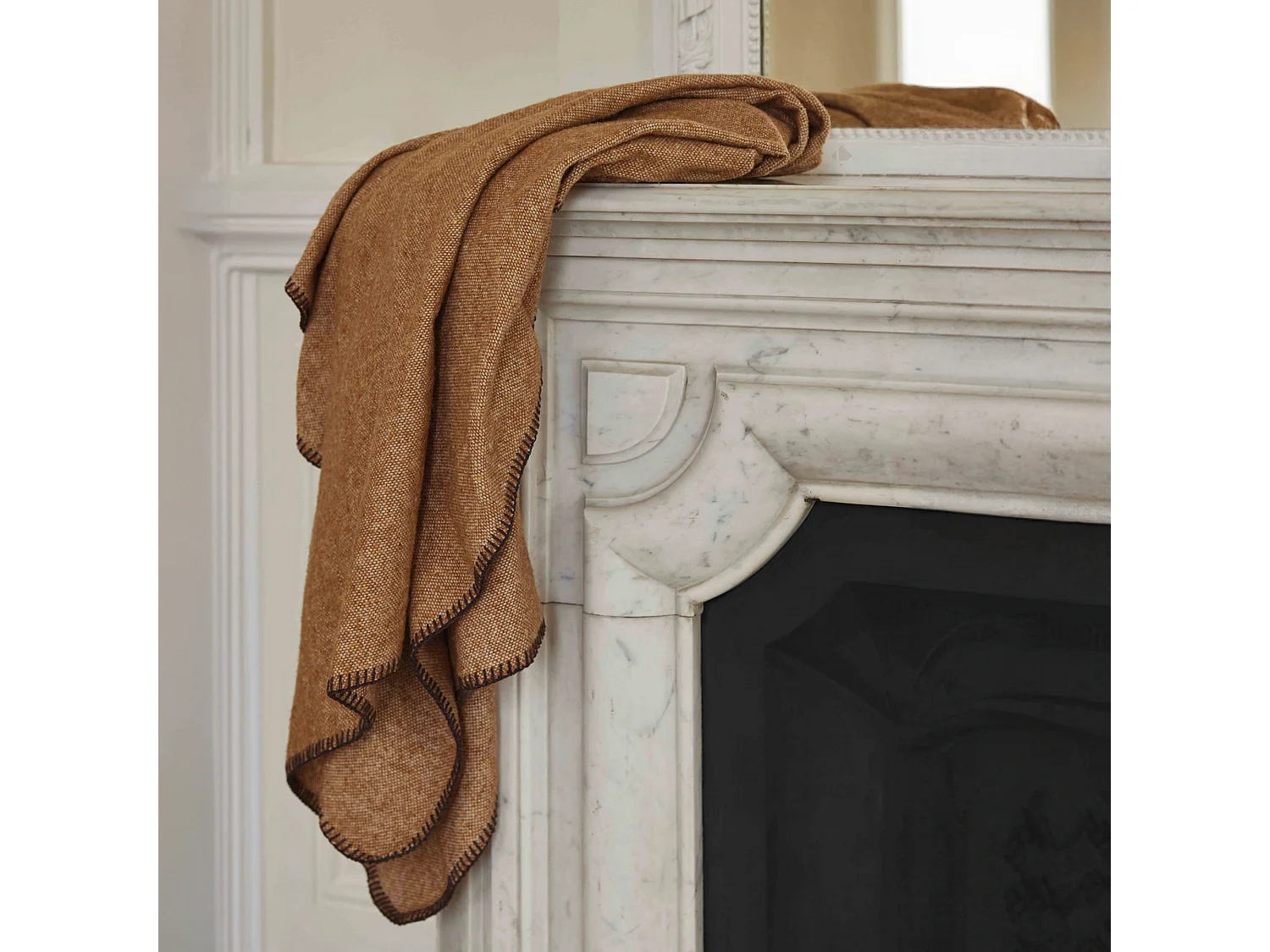 Plaid laine acrylique micro-motif 120x180 cm ALES marron terre brûlé