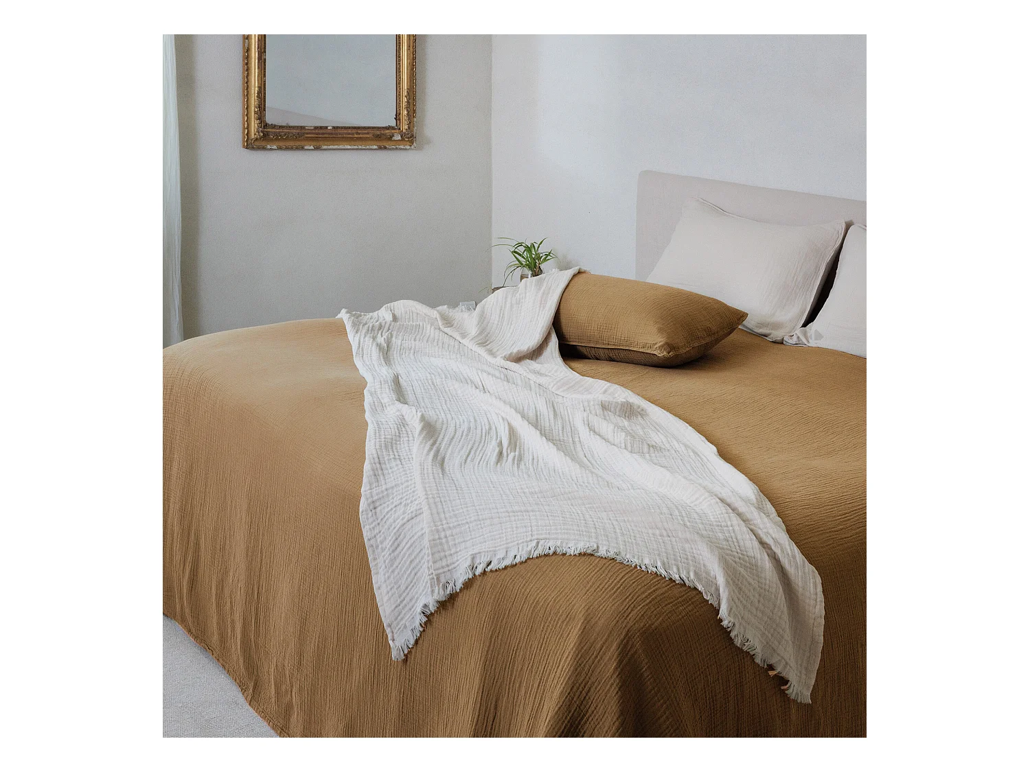 Plaid 180x240 cm en mousseline de coton collection PAROS marron houblon