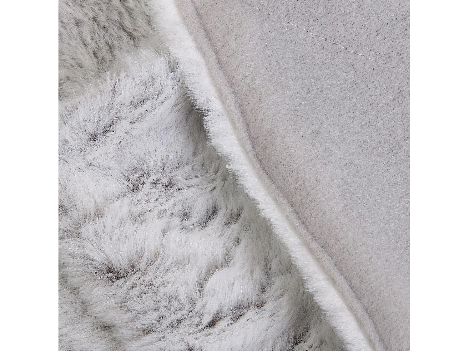 Plaid fausse fourrure collection CARLA 140x200 cm coloris gris