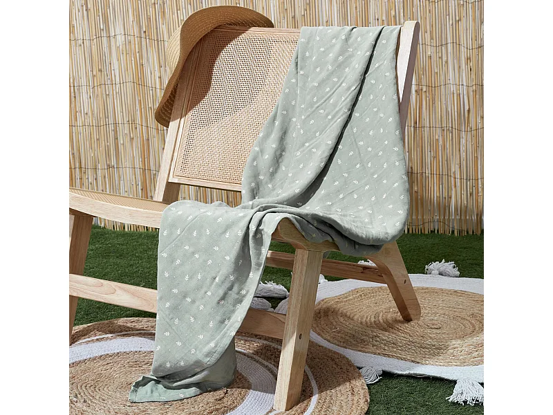 Plaid 120x150 cm LUCIE gaze de coton motif feuilles gris