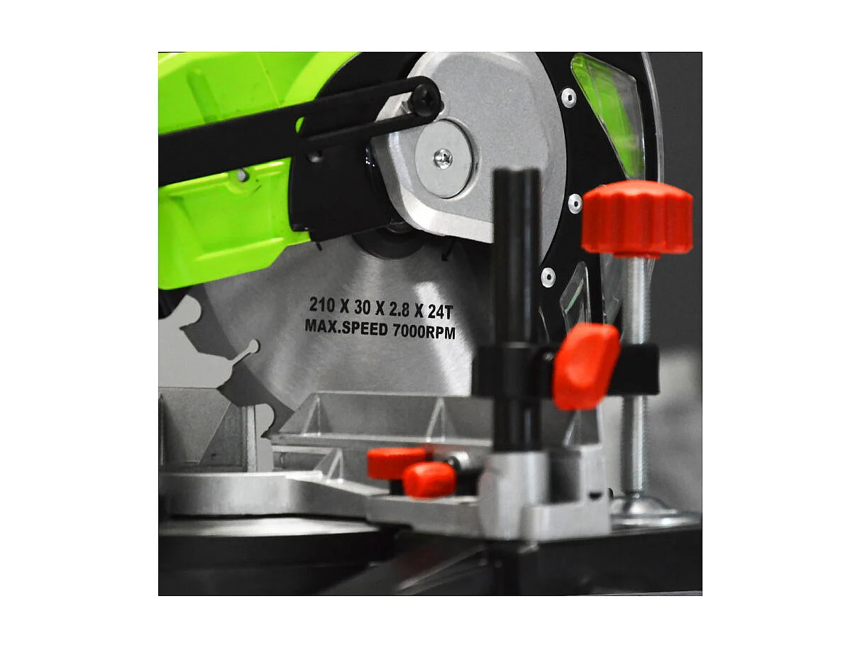 Scie à onglets Constructor - 1400 W - Lame 210 mm (24 dents)