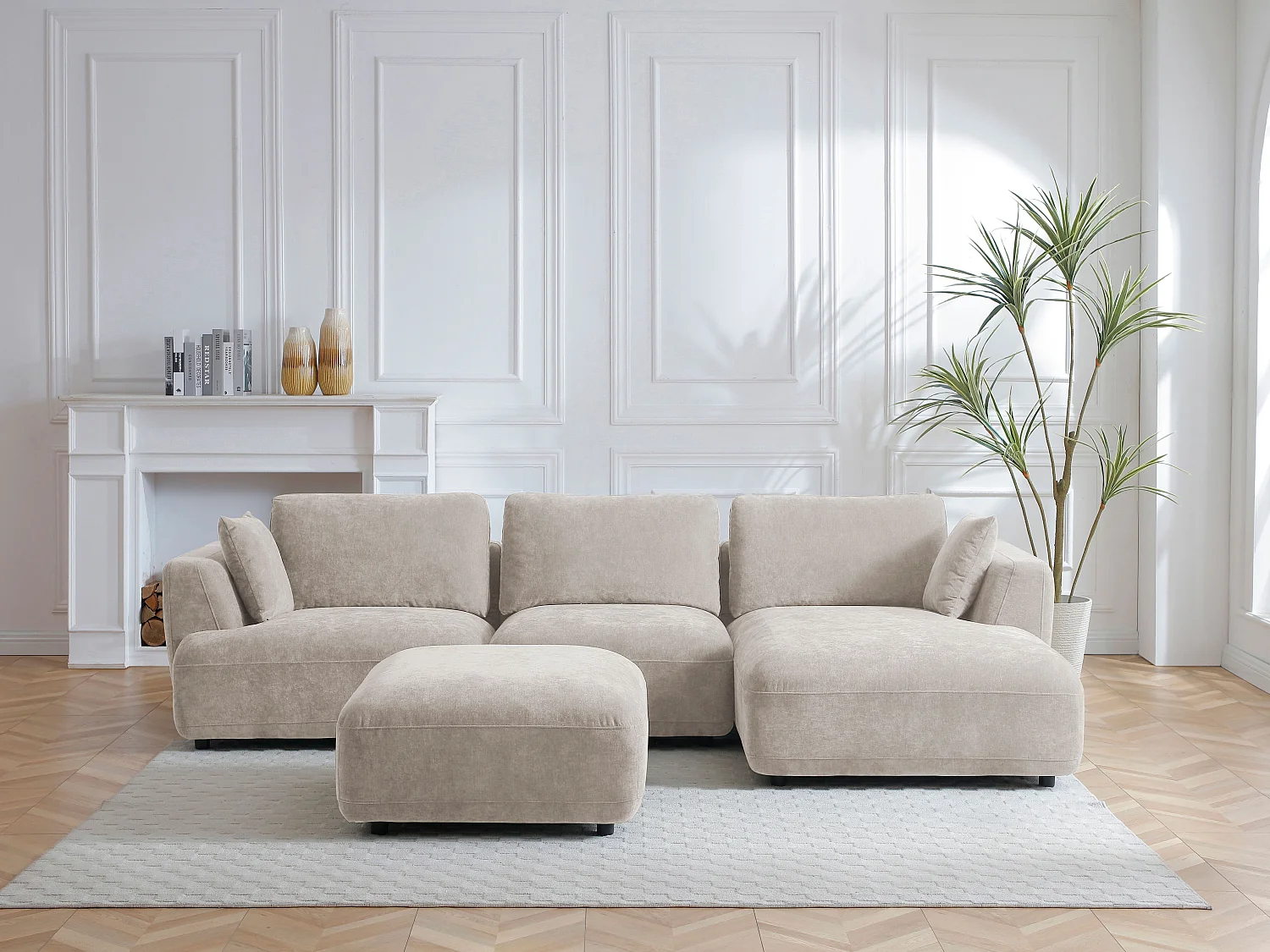 Højre hjørnesofa og puf i beige stof TINDRALO