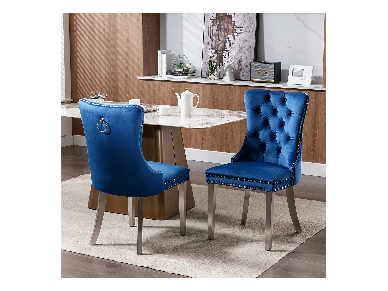 Lot de 2 chaises de salle à manger - Chaises avec dossier rembourré et pieds en acier inoxydable argent - avec garniture cloutée - velours bleu