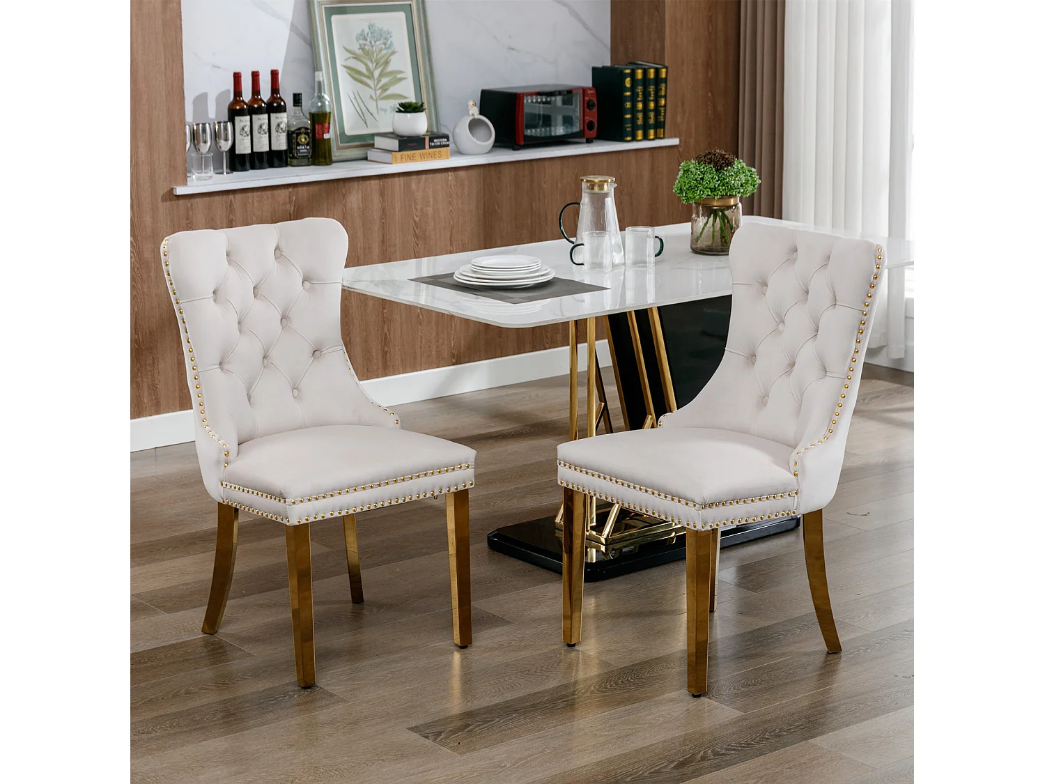 Lot de 2 chaises de salle à manger - Chaises avec dossier rembourré et pieds en acier inoxydable doré - avec garniture cloutée - velours beige