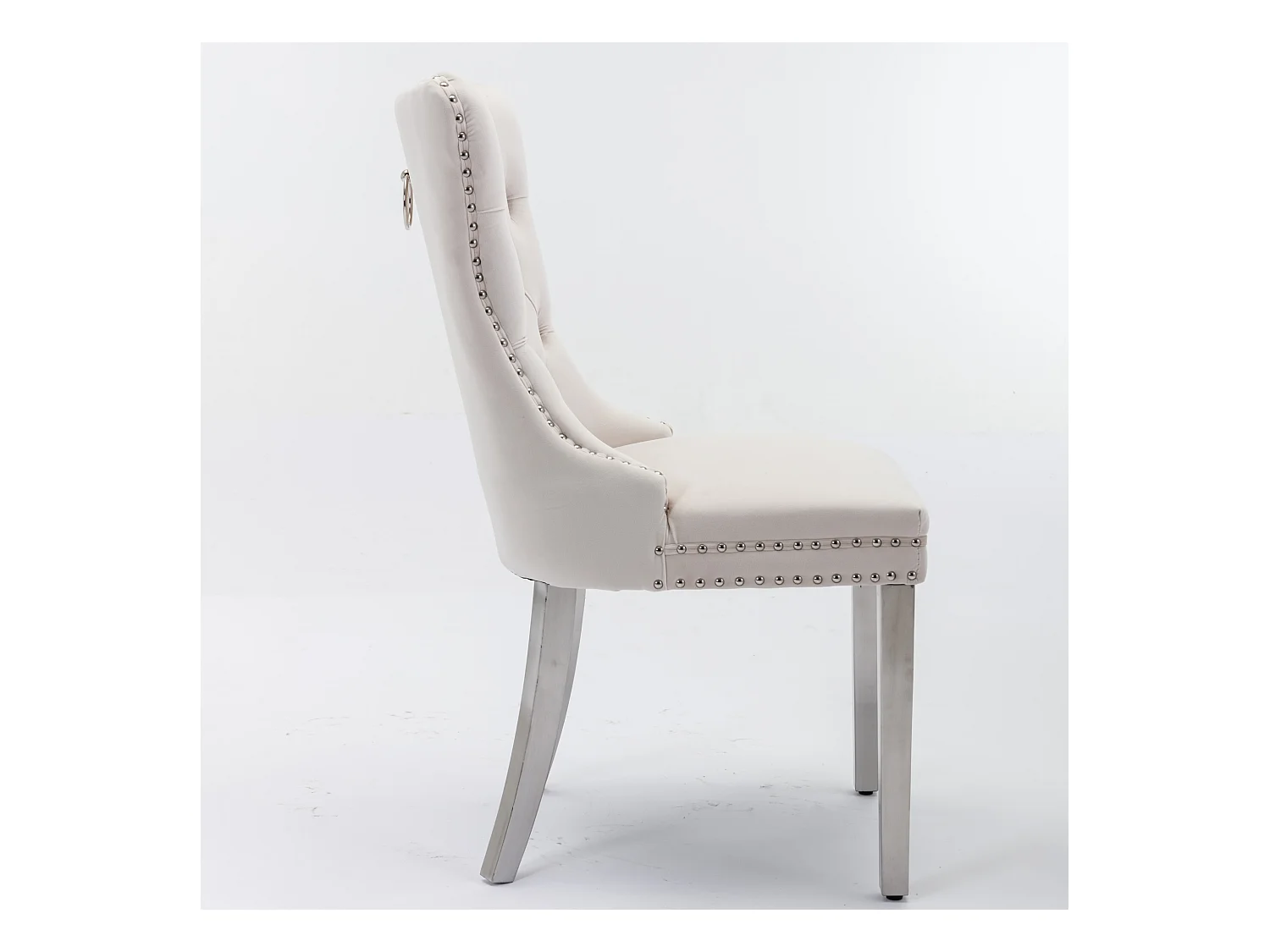 Set di 2 sedie da pranzo - Sedie con schienali imbottiti e gambe in acciaio inossidabile argentato - con finiture borchiate - velluto beige