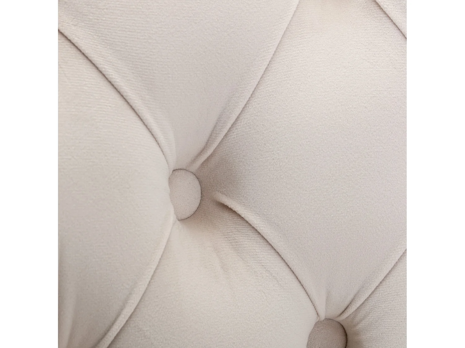 2er-Set Esszimmerstühle – Stühle mit gepolsterter Rückenlehne und silbernen Beinen aus Edelstahl – mit Nietenbesatz – beiger Samt