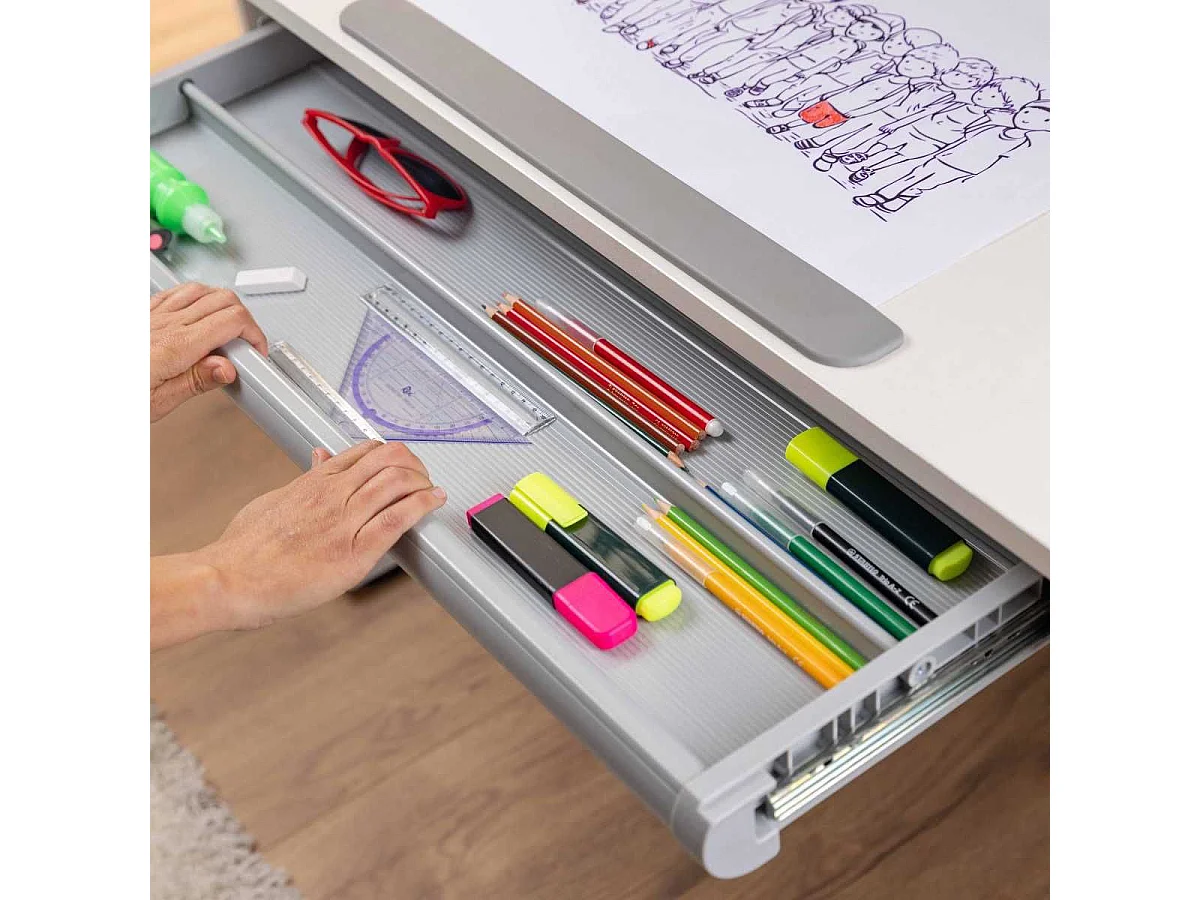 Bureau enfant technique réglable en hauteur blanc en MDF et piètement en métal - TECHNIK