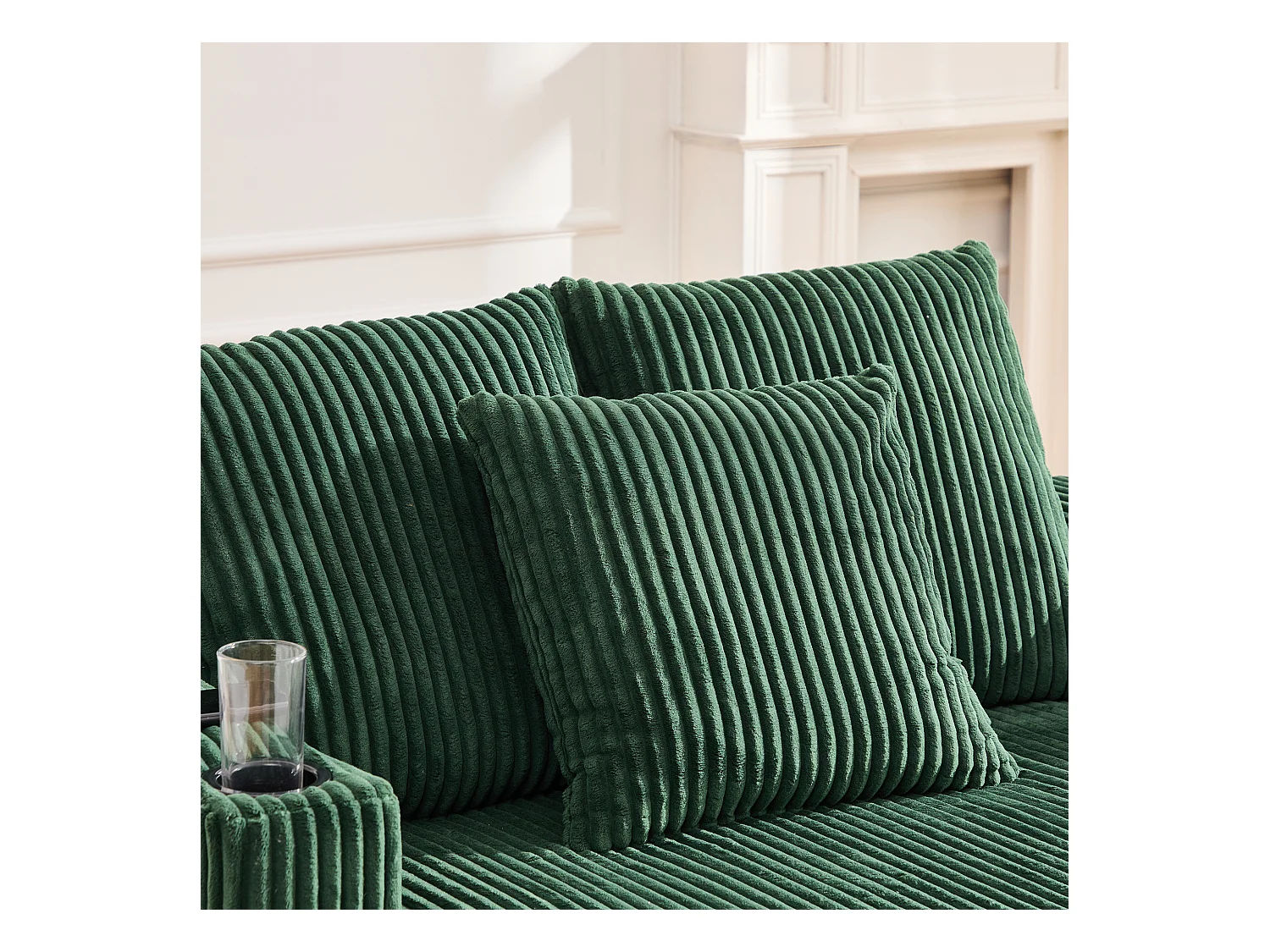 Loungebank van groen pluche met USB-poort, LED-verlichting en bekerhouders
