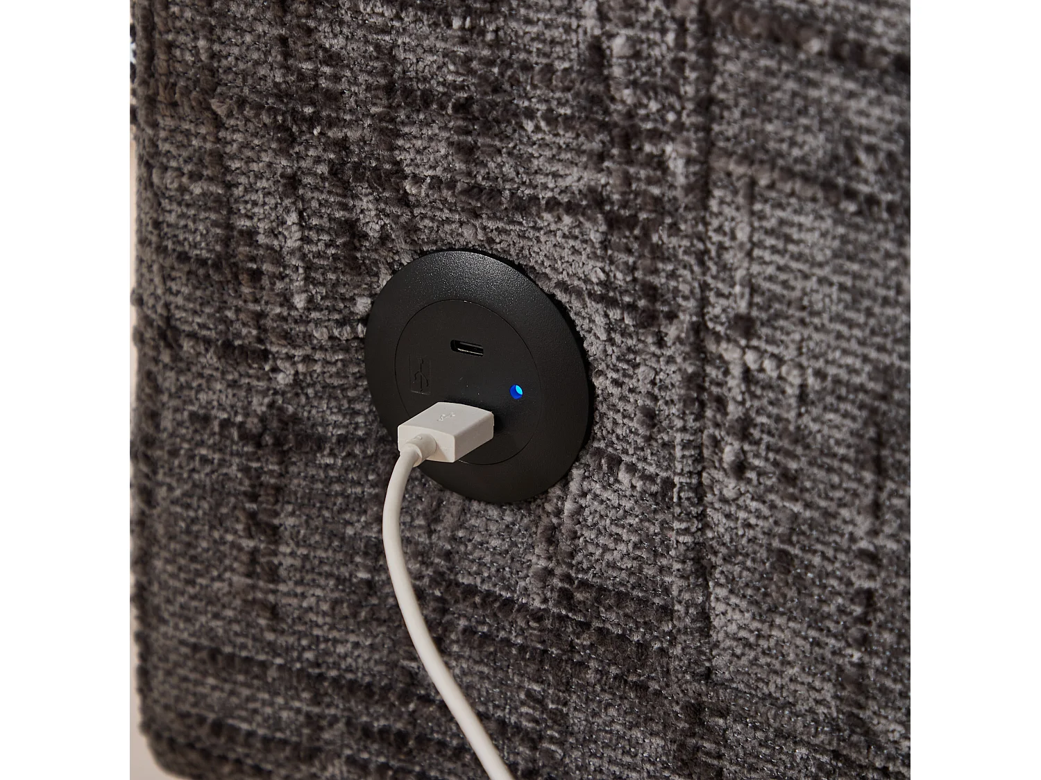 Canapé 2 places avec éclairage LED et port USB, pieds en bois - tissu chenille gris