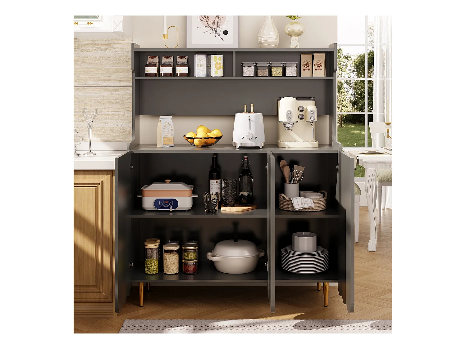 Szara komoda z 3 drzwiami i otwartymi półkami, złote nogi – do salonu i kuchni