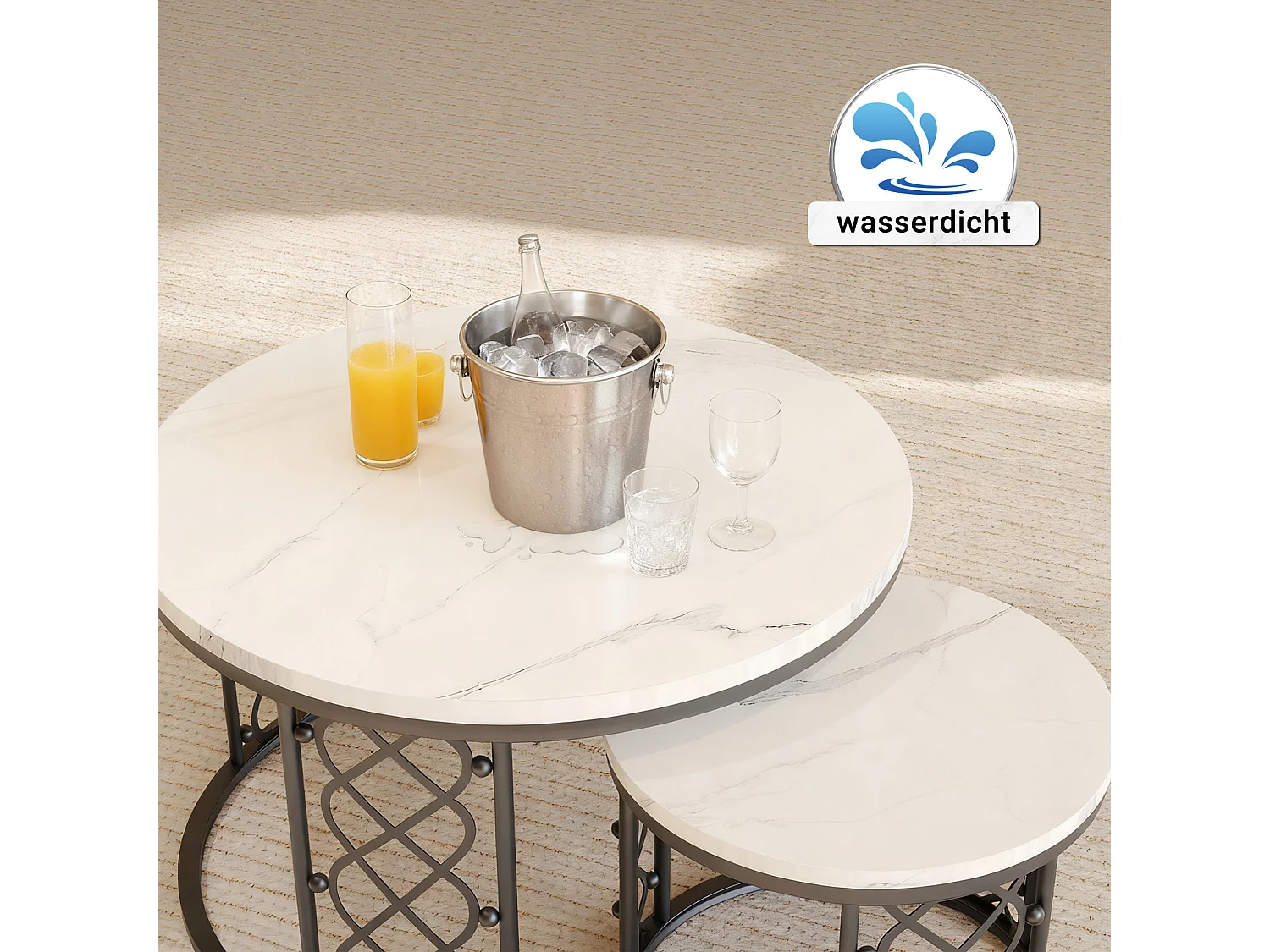 Lot de 2 tables basses gigognes rondes, placage de marbre blanc, structure en métal noir