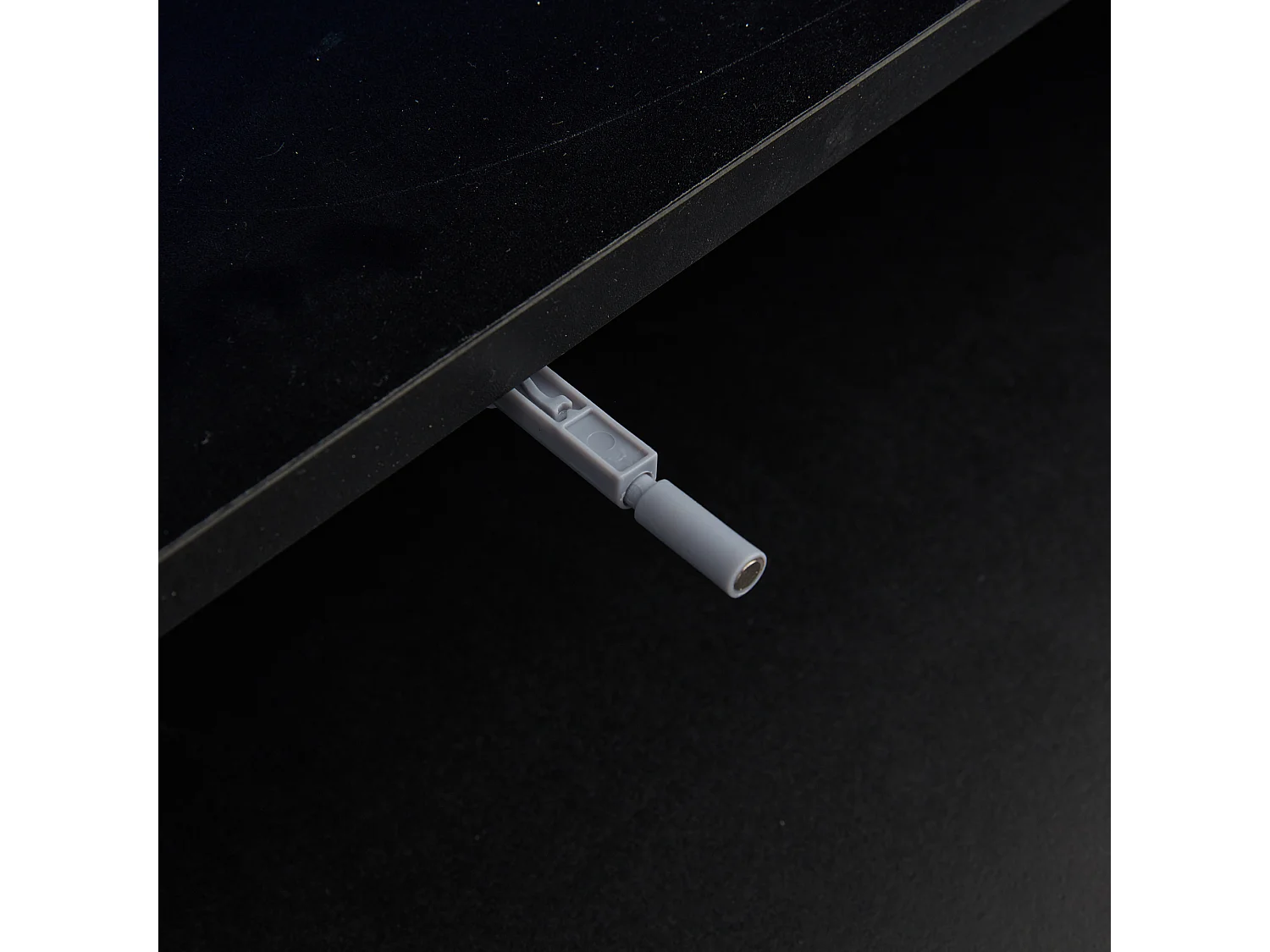 Meuble TV 180 cm avec 2 portes et 2 tiroirs de rangement, éclairage LED - noir et blanc