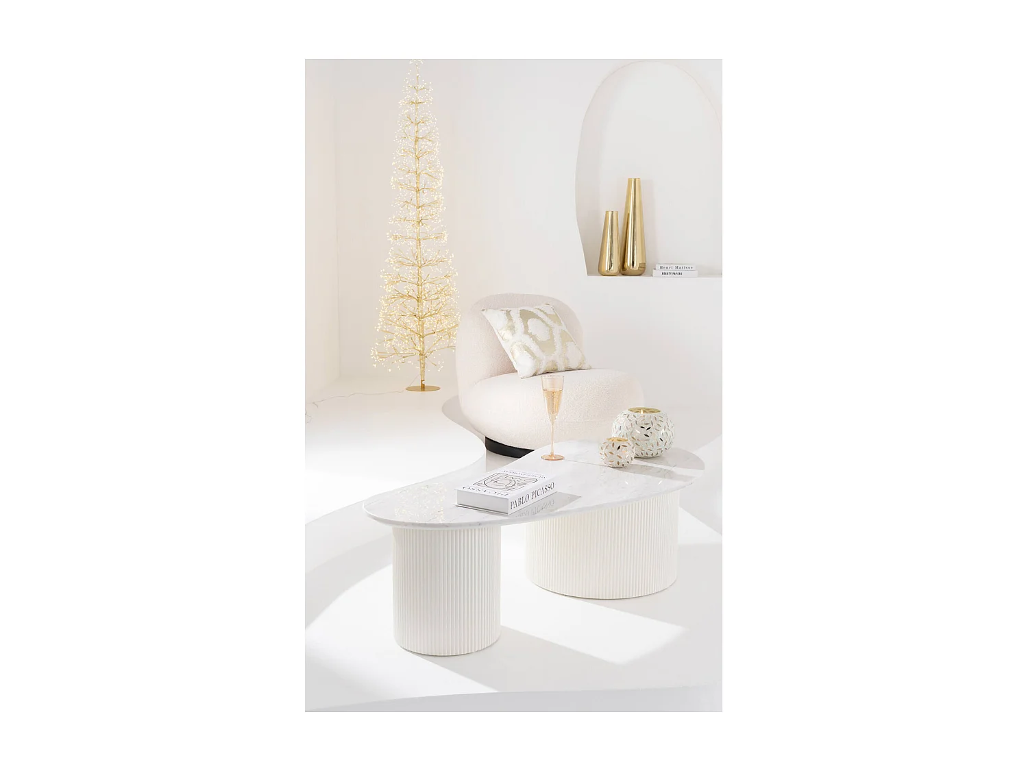 Table basse blanche élégante en marbre et MDF pour salon moderne