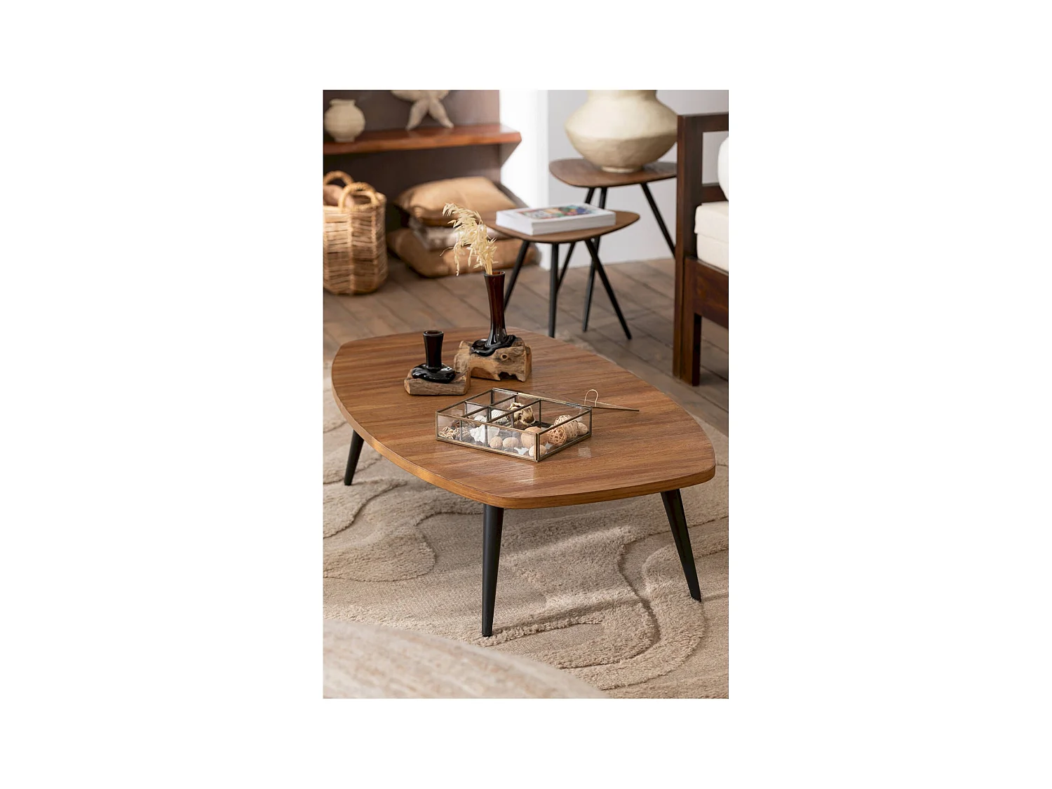 Table basse rectangulaire teck naturel et pieds métal élégant