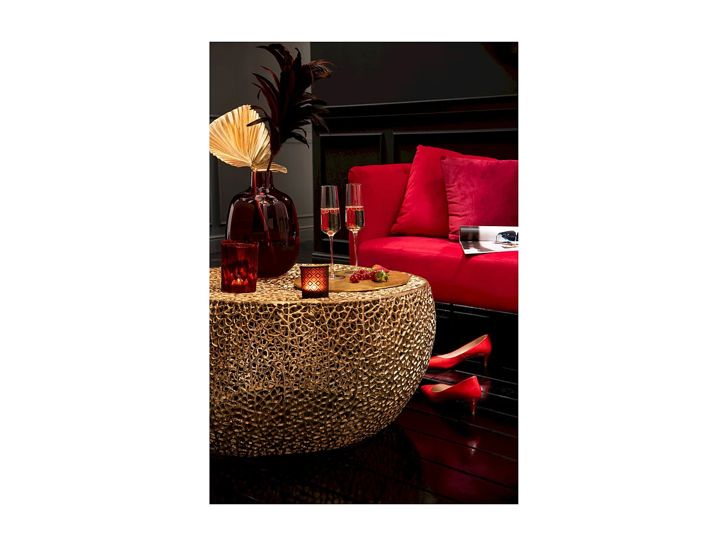 Table basse ronde corail doré en aluminium élégant salon