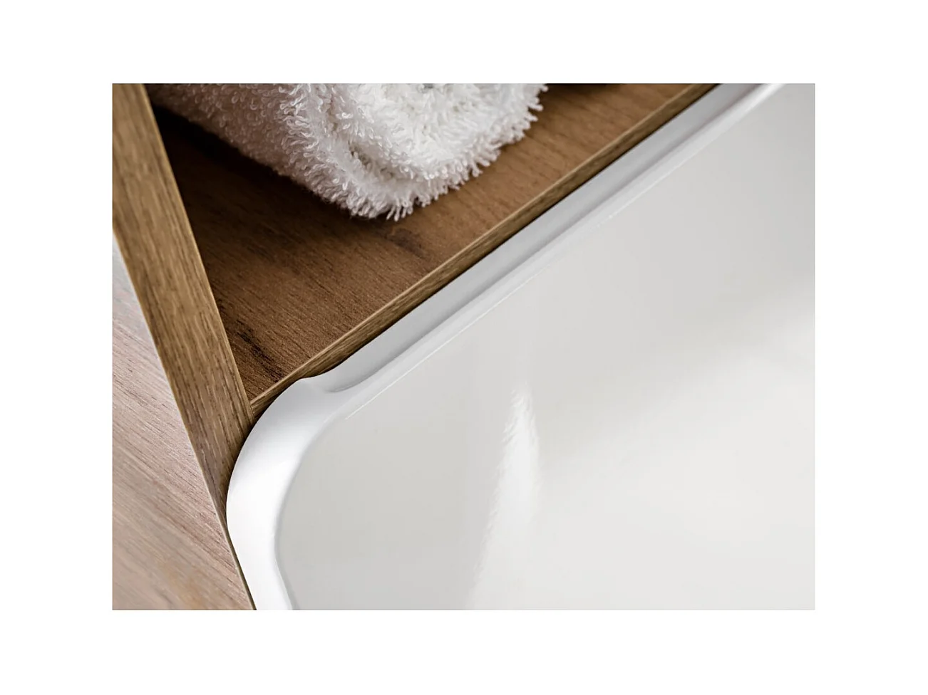 Columna de baño ERBANO – Roble claro y blanco brillante – 25x170 cm – 3 puertas – Para colgar