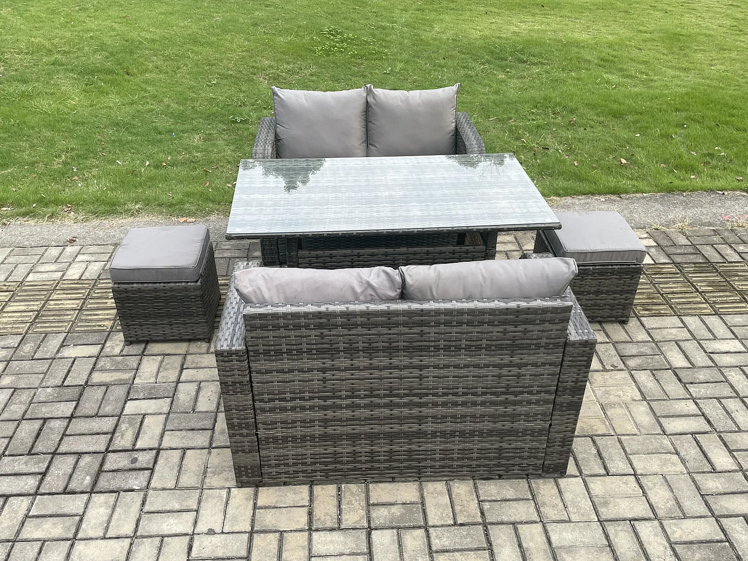 Terrassen Rattan Gartenmöbel-Set mit Langer rechteckiger Esstisch 2 kleine Fußhockern 6 Sitzer Outdoor Loveseat Sofa Set Dunkelgrau gemischt