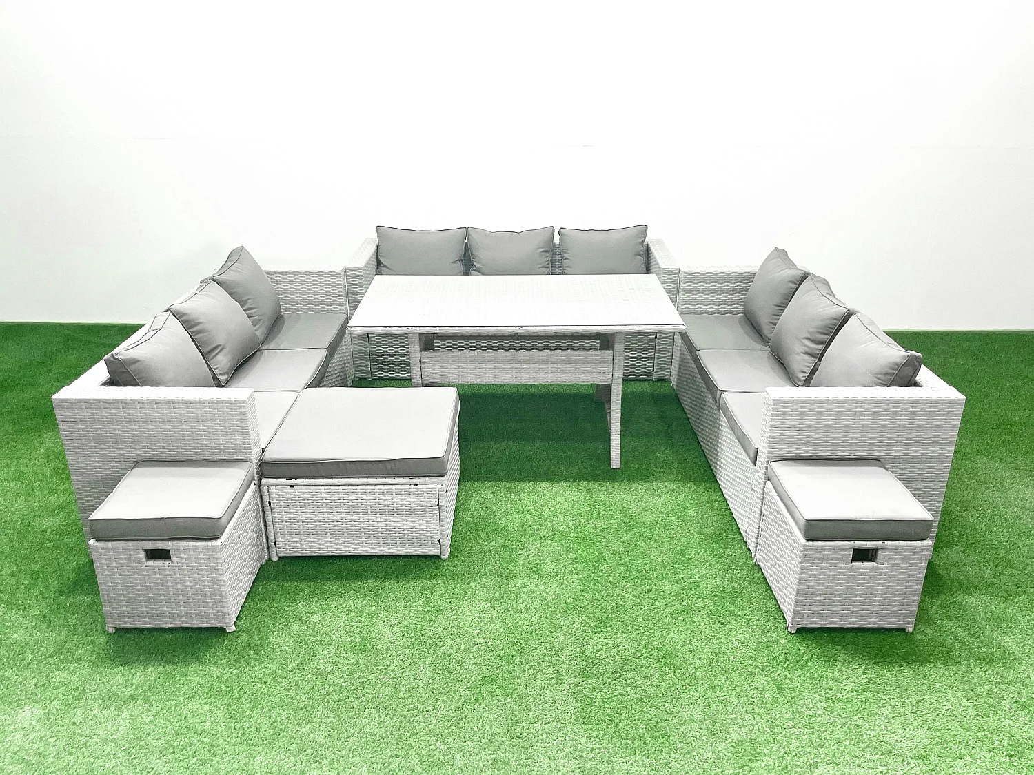 Polyrattan Gartenmöbel Set 12 Sitzer Garten Sofa Rechteckiger Esstisch Set mit 3 Fußhockern Hellgrau gemischt
