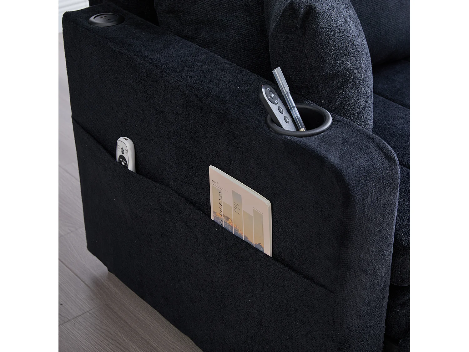 Canapé convertible 2 places en chenille noir - Canapé-lit avec accoudoirs porte-gobelets - port USB intégré - Idéal pour petit espace ou bureau