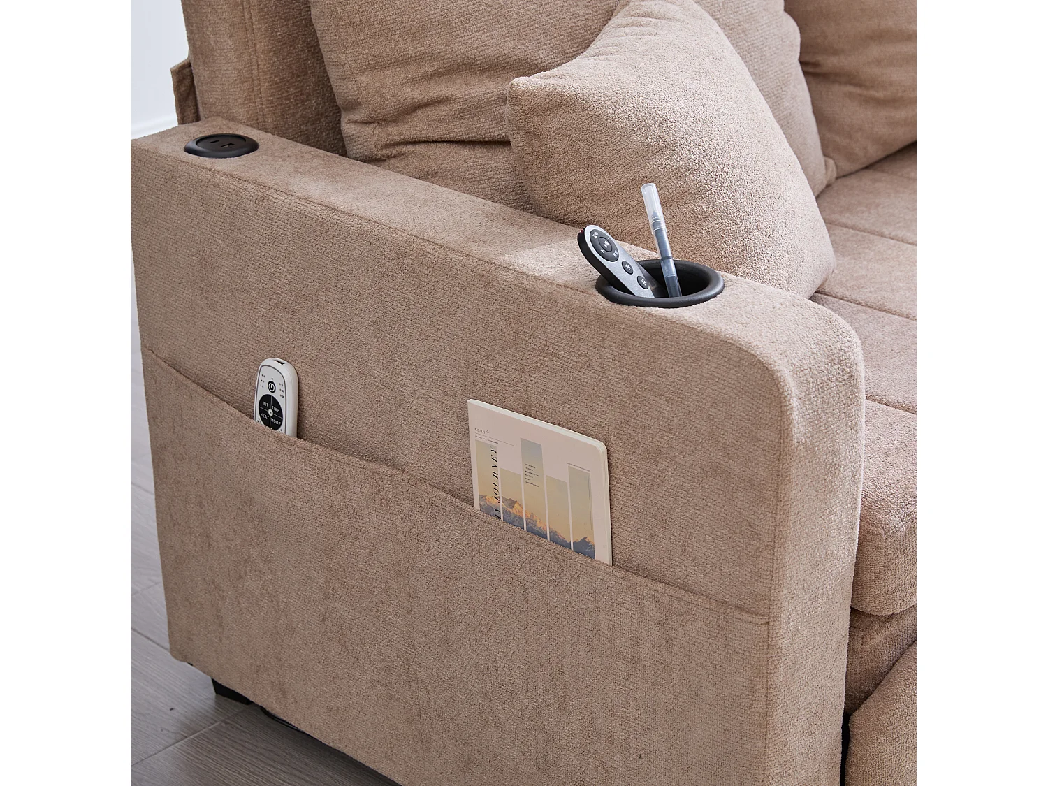 Canapé convertible 2 places en chenille taupe - Canapé-lit avec accoudoirs porte-gobelets - port USB intégré - Idéal pour petit espace ou bureau
