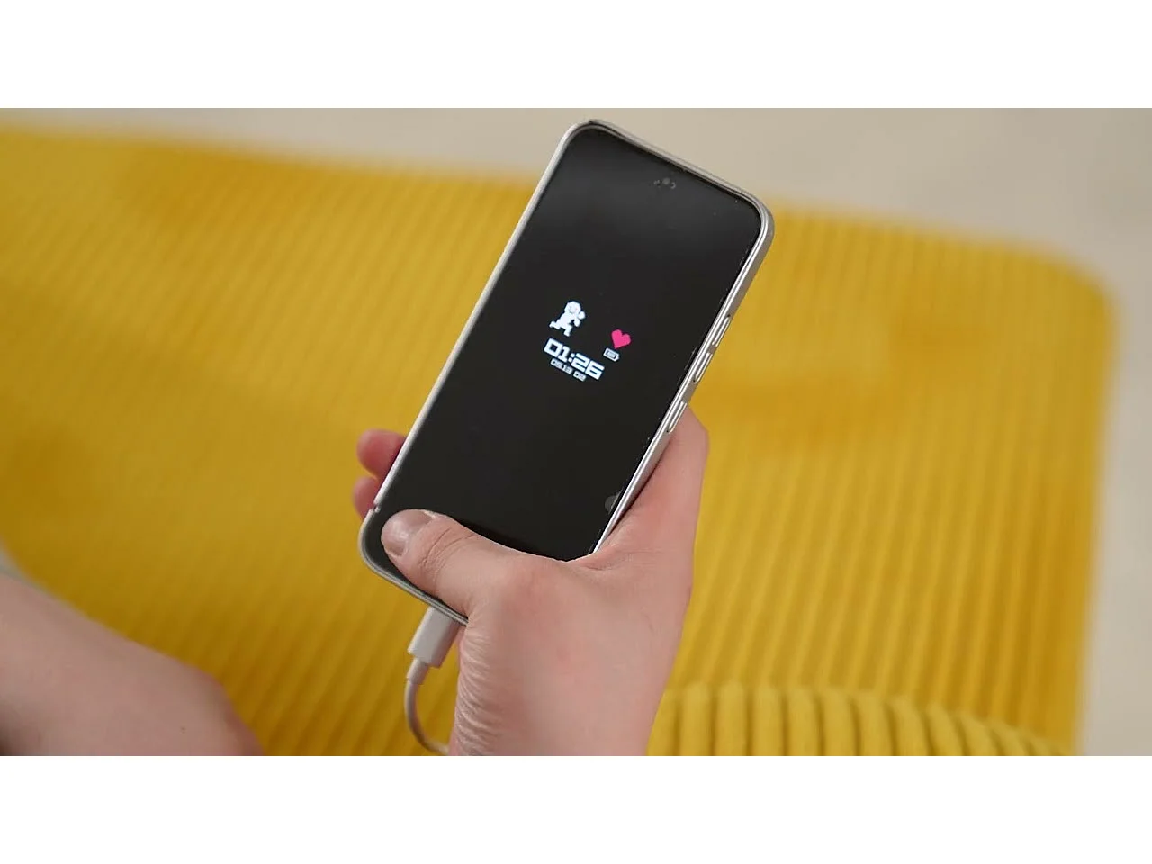 Canapé 4 places - Canapé d'angle modulable en velours noir - Coussins amovibles double épaisseur - LED intégré et port USB - confort ergonomique et soutien optimal