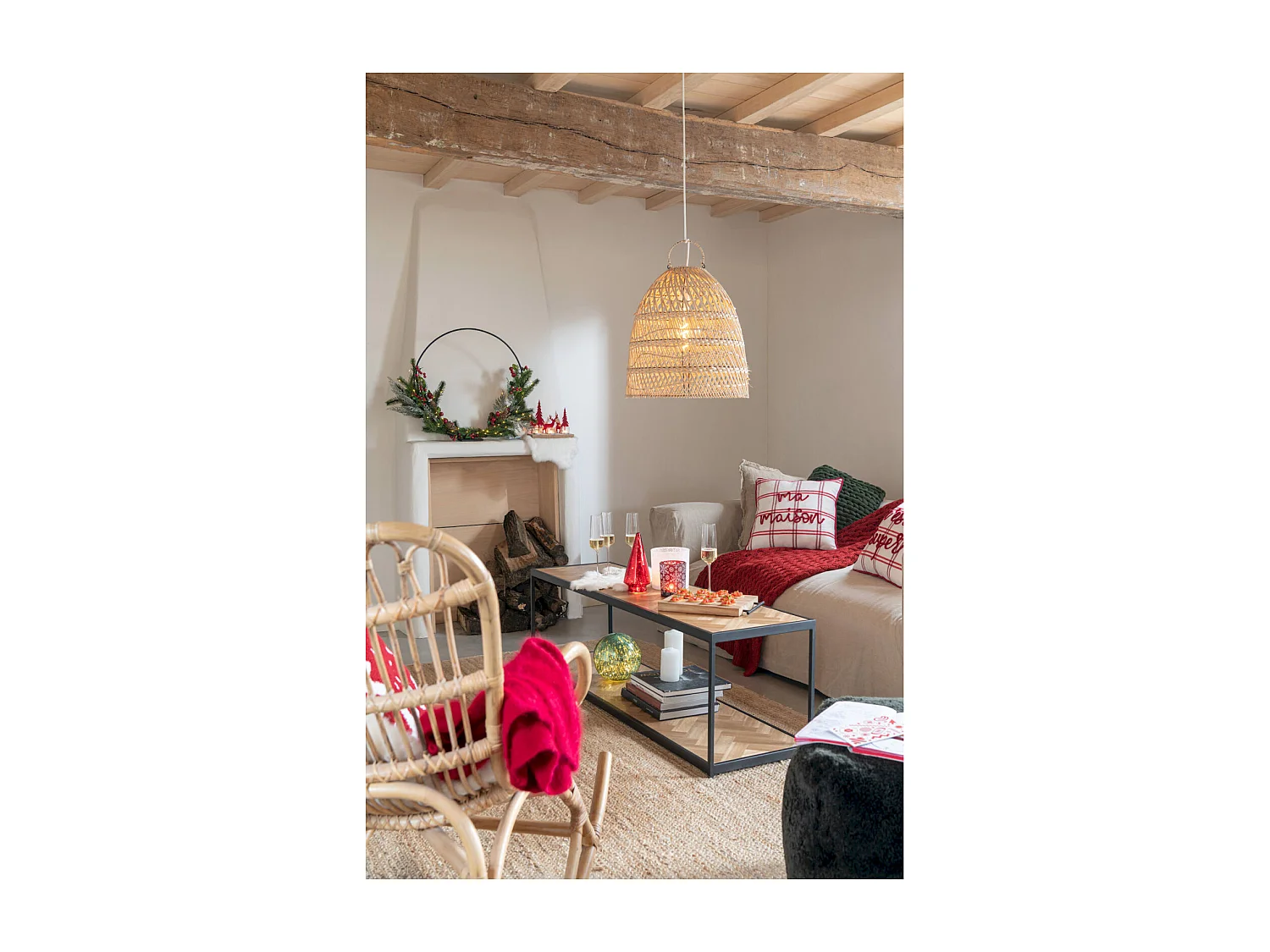 Table basse rectangulaire bois et métal noir style industriel chic