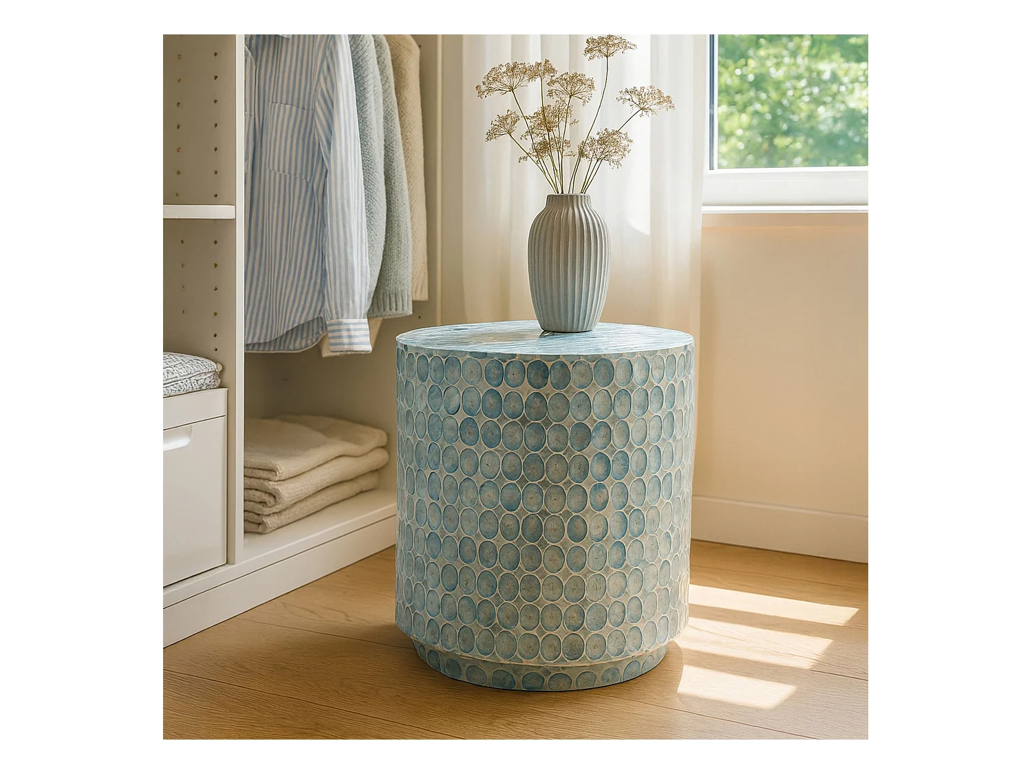 Now's Home - Meuble D'appoint En Coquille De Capiz Bleu 35x35x40cm Solna