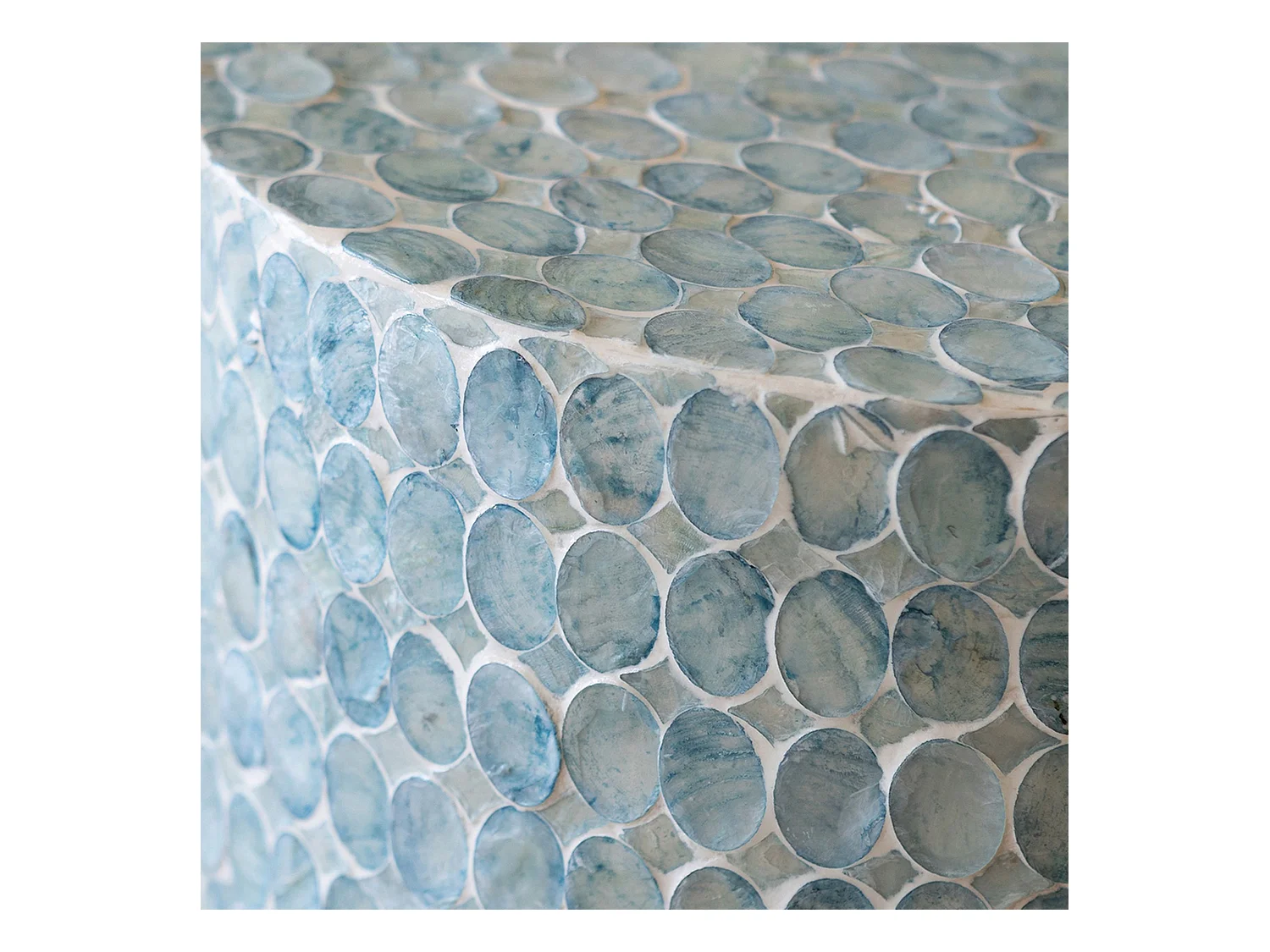 Now's Home - Meuble D'appoint En Coquille De Capiz Bleu 35x35x40cm Solna