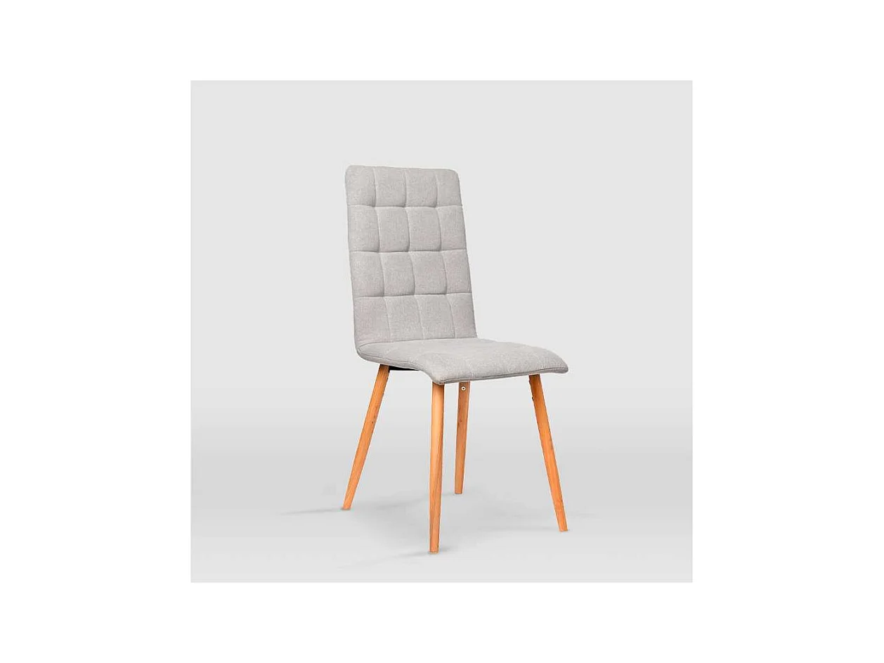 Pack de 4 sillas modelo Nadia tapizadas en textil gris arena, 43cm(ancho ) 94cm(altura) 59