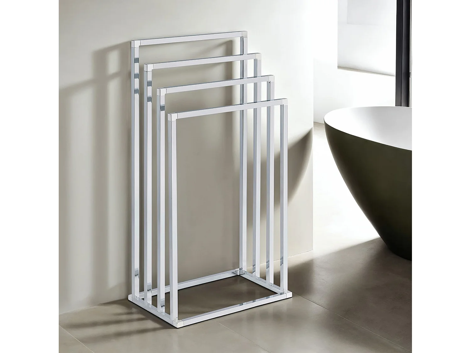 Porte-Serviettes sur Pied Senza en Métal Chromé avec 4 Niveaux d'Étendage sur Différentes Hauteurs