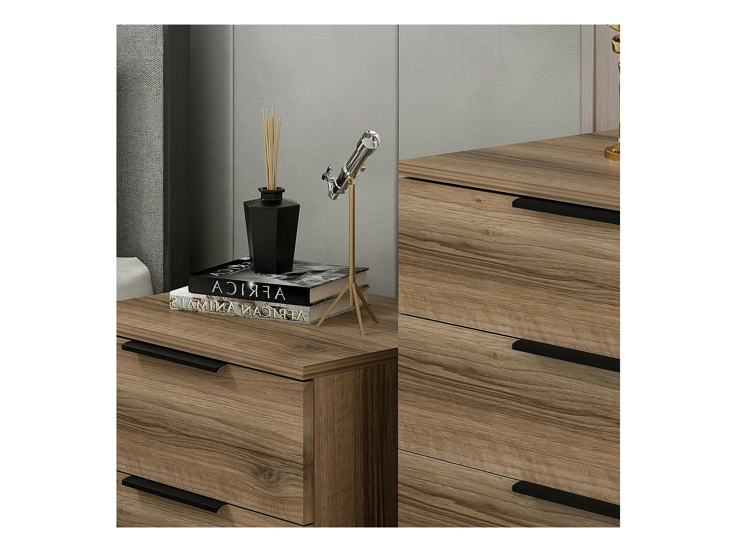 Petite commode moderne 4 tiroirs effet bois de noyer BYRON