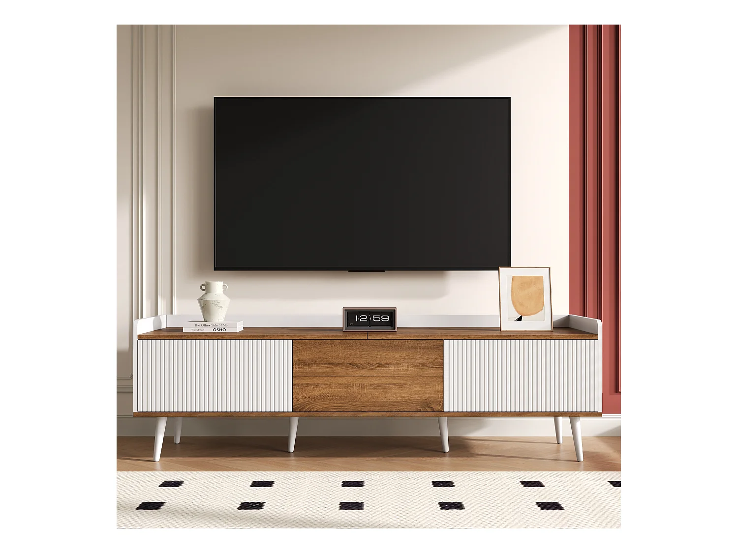 Meuble TV, table TV, support TV, meuble bas à trois portes, construction compacte, finition blanche et bois naturel, dimensions : H 49,5 cm / L 160 cm / P 39 cm.