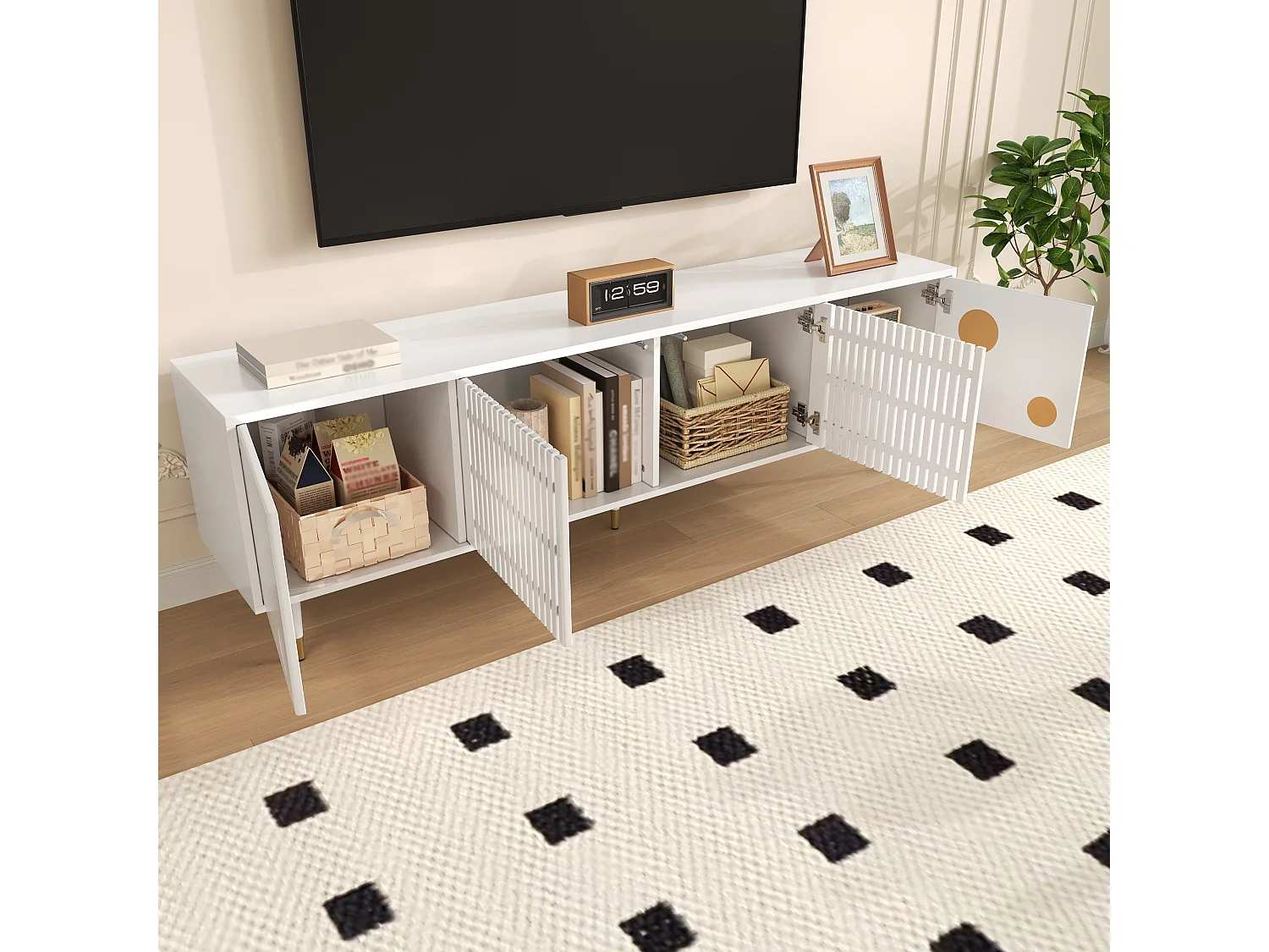 Meuble TV avec structure en grille, poignées cachées, décoration dorée, meubles pour salon, deux portes en bois massif.