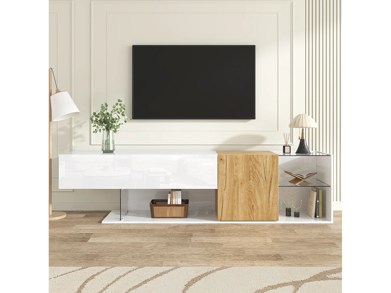 Commode TV moderne laquée blanche avec finition bois et étagères en verre, 180 cm, design minimaliste, stockage pratique pour le salon.