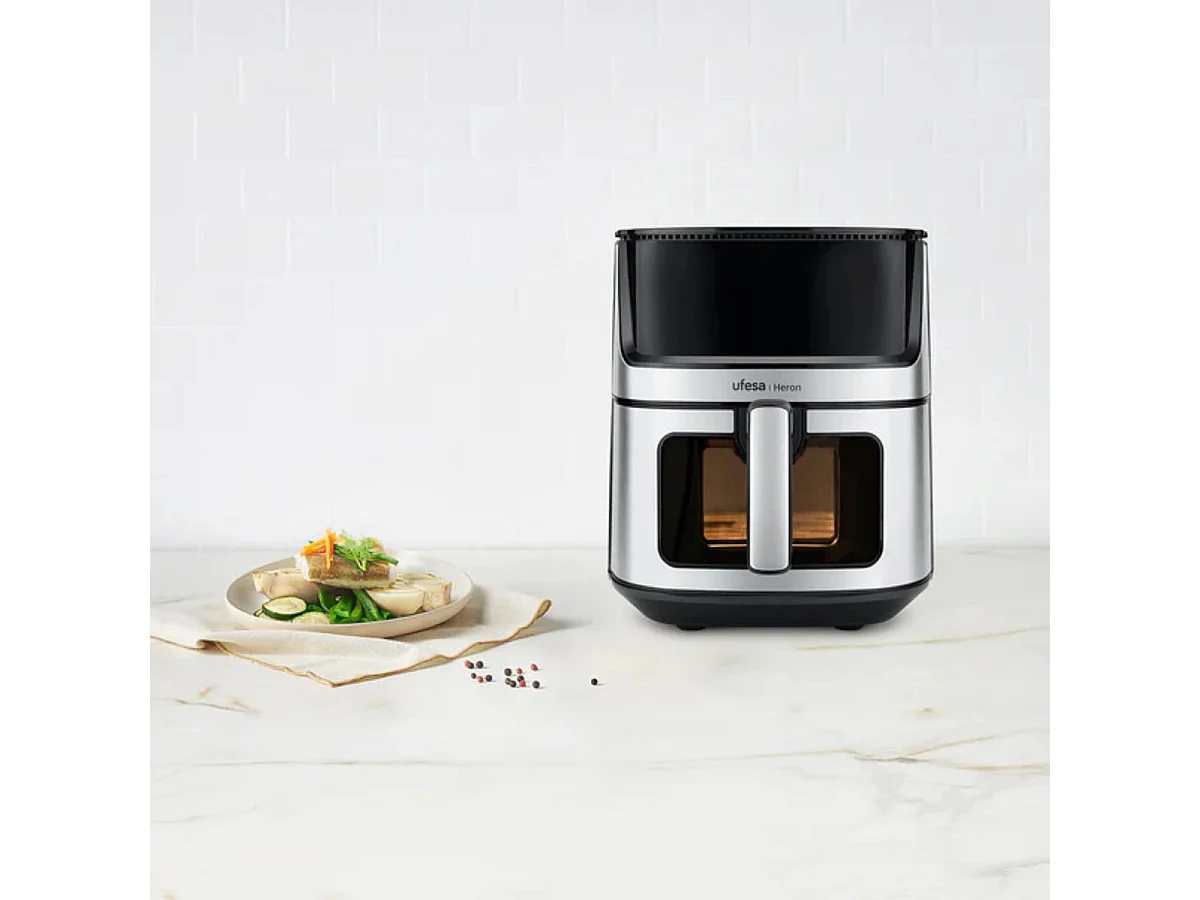 Freidora de aire Ufesa Heron 1500W 8L 10 programas negro