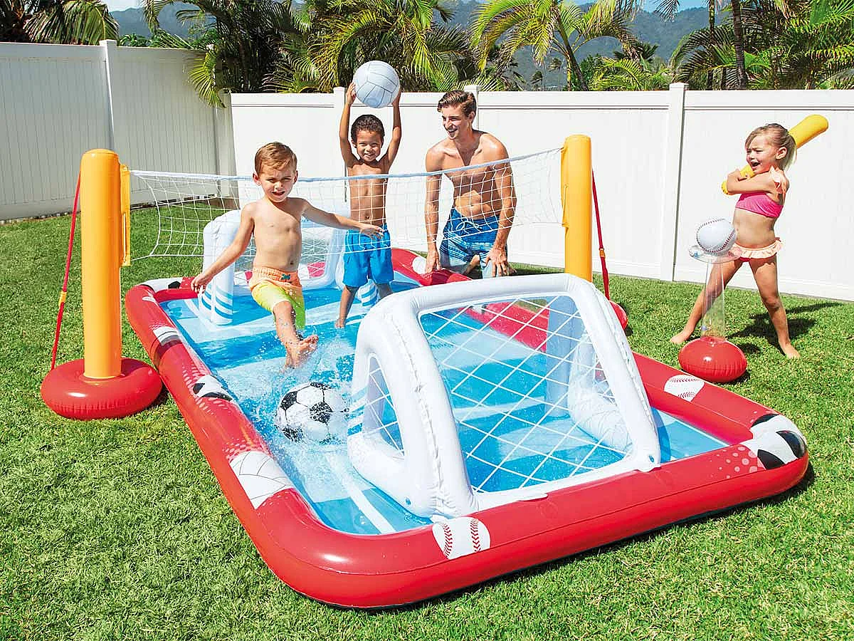 Centro de juegos hinchable Intex 470L con accesorios deportivos +3A multicolor 102x325x267 cm